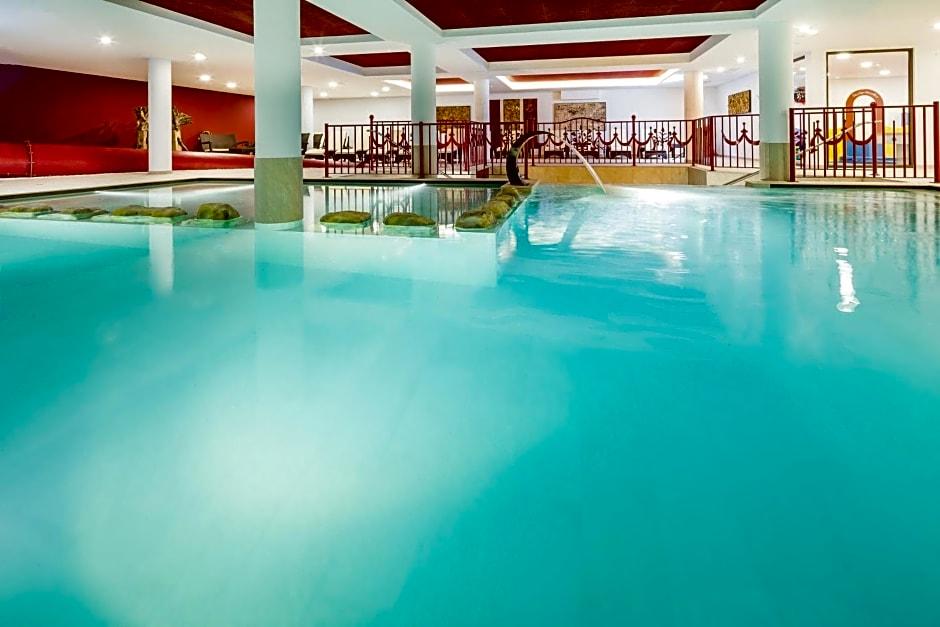 Almina Family & Spa foto 11
