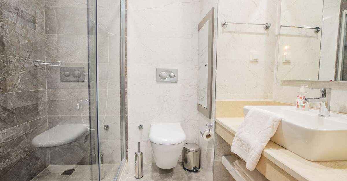 Silver Hotel image 2