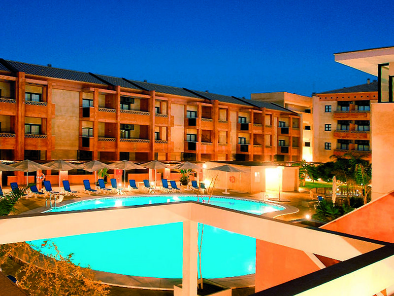 Leo Punta Umbria image 2