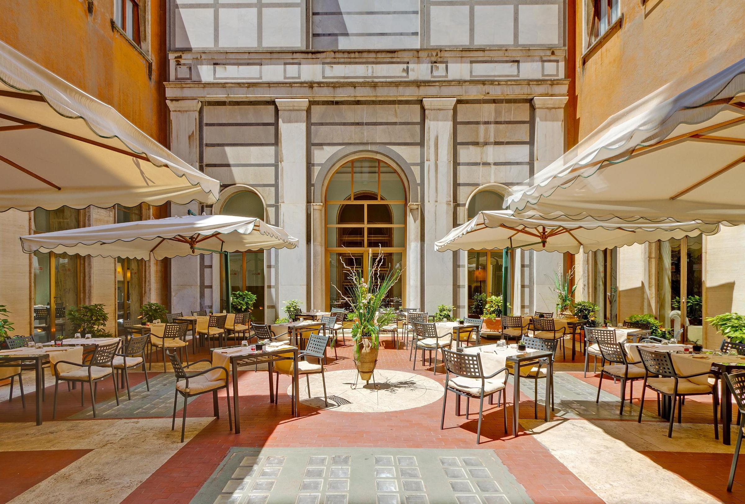 TH Roma - Carpegna Palace Hotel foto 12