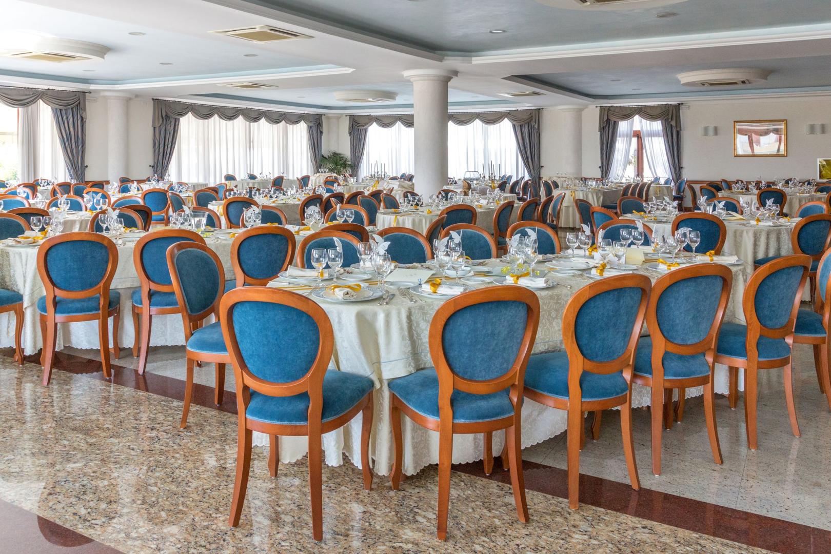 Hotel La Castellana image 2