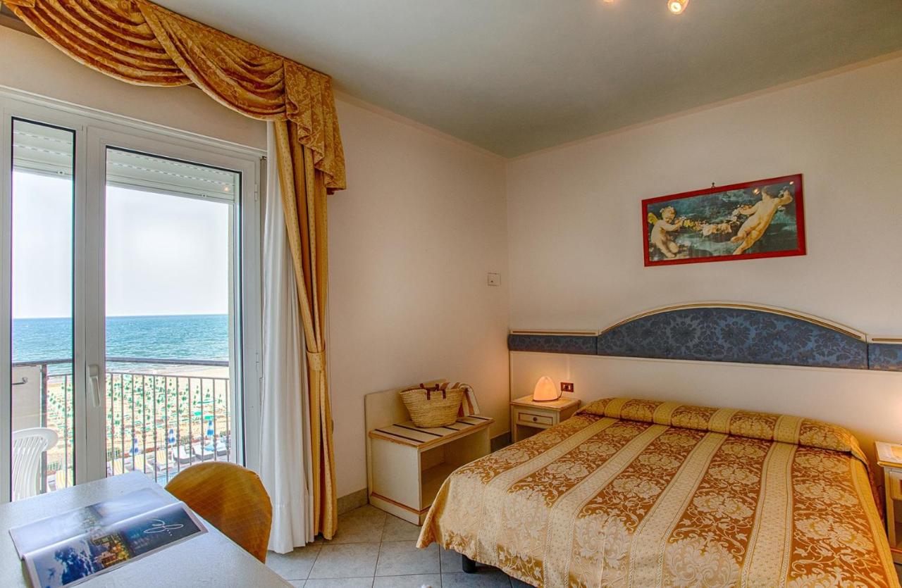Hotel Elpiro foto 2