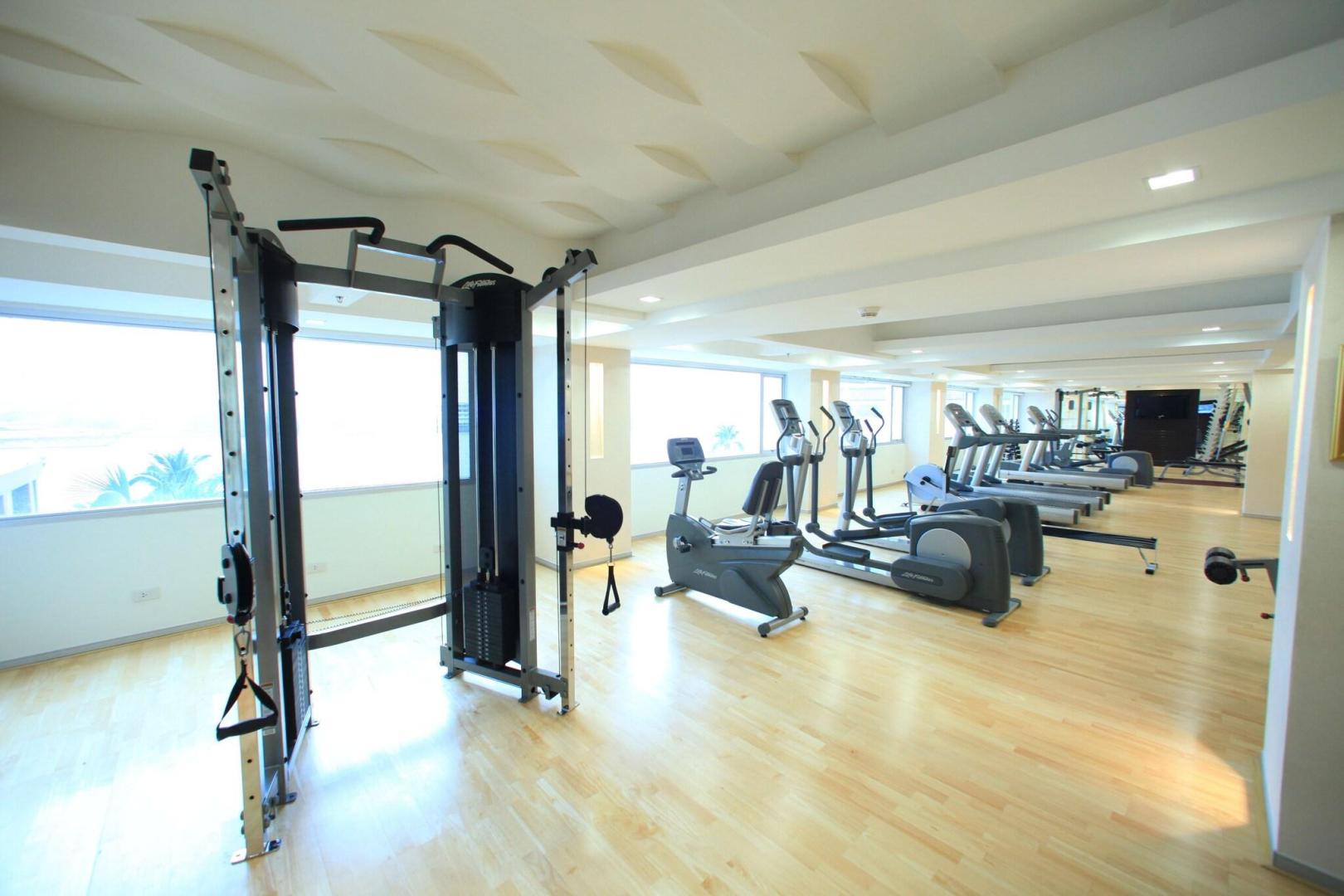 Ramada Plaza by Wyndham Bangkok Menam Riverside foto 8