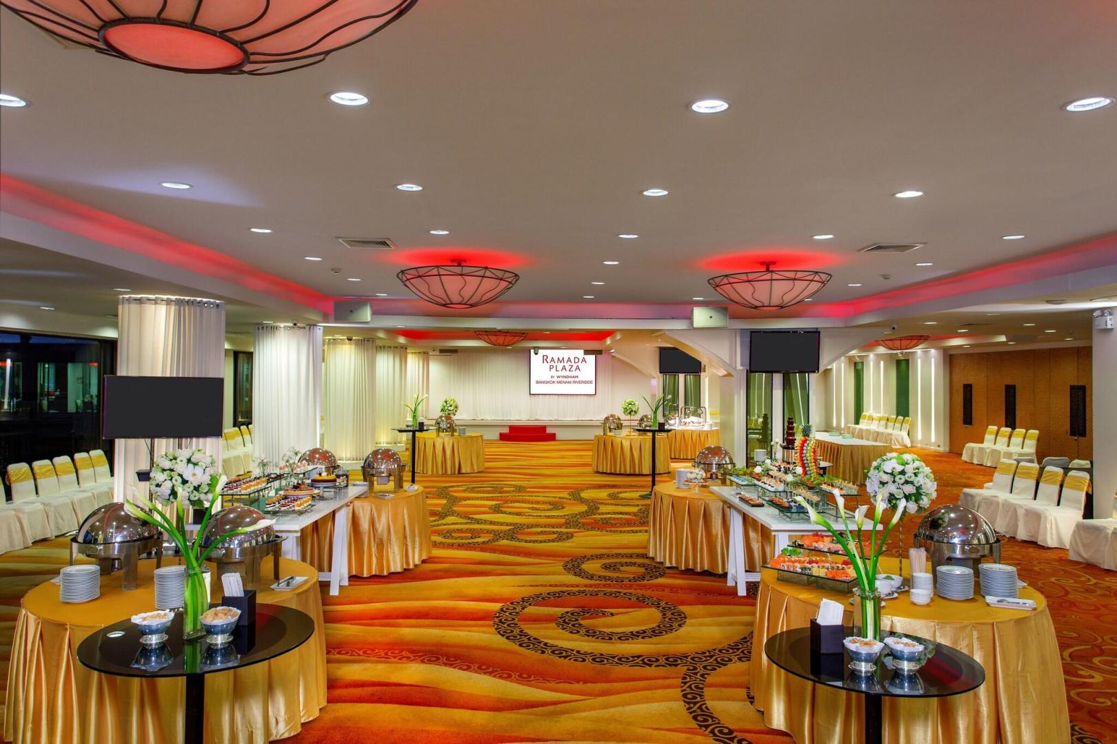 Ramada Plaza by Wyndham Bangkok Menam Riverside foto 12
