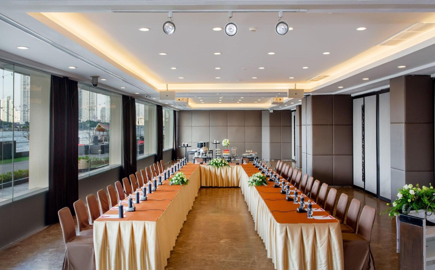 Ramada Plaza by Wyndham Bangkok Menam Riverside foto 29