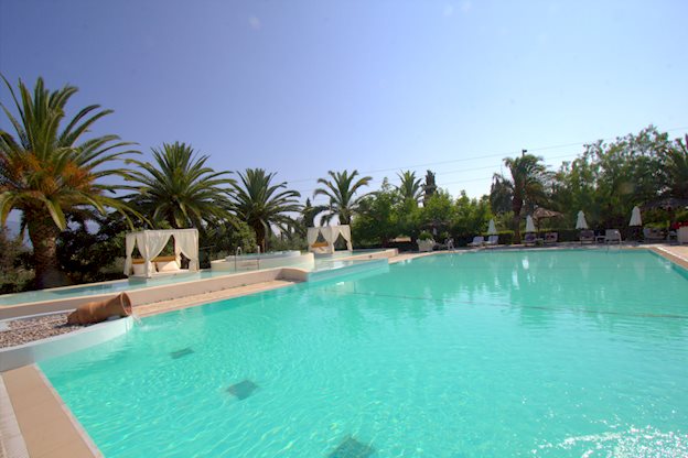 Art Hotel Debono in Gouvia - foto 3
