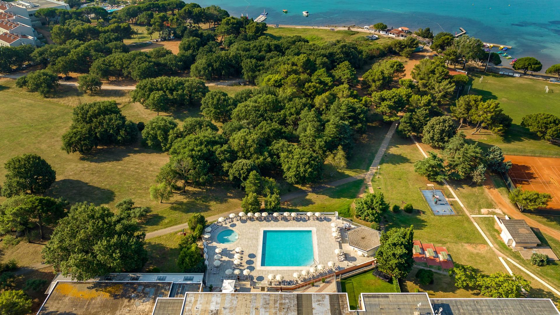 Arena Hotel Holiday foto 36