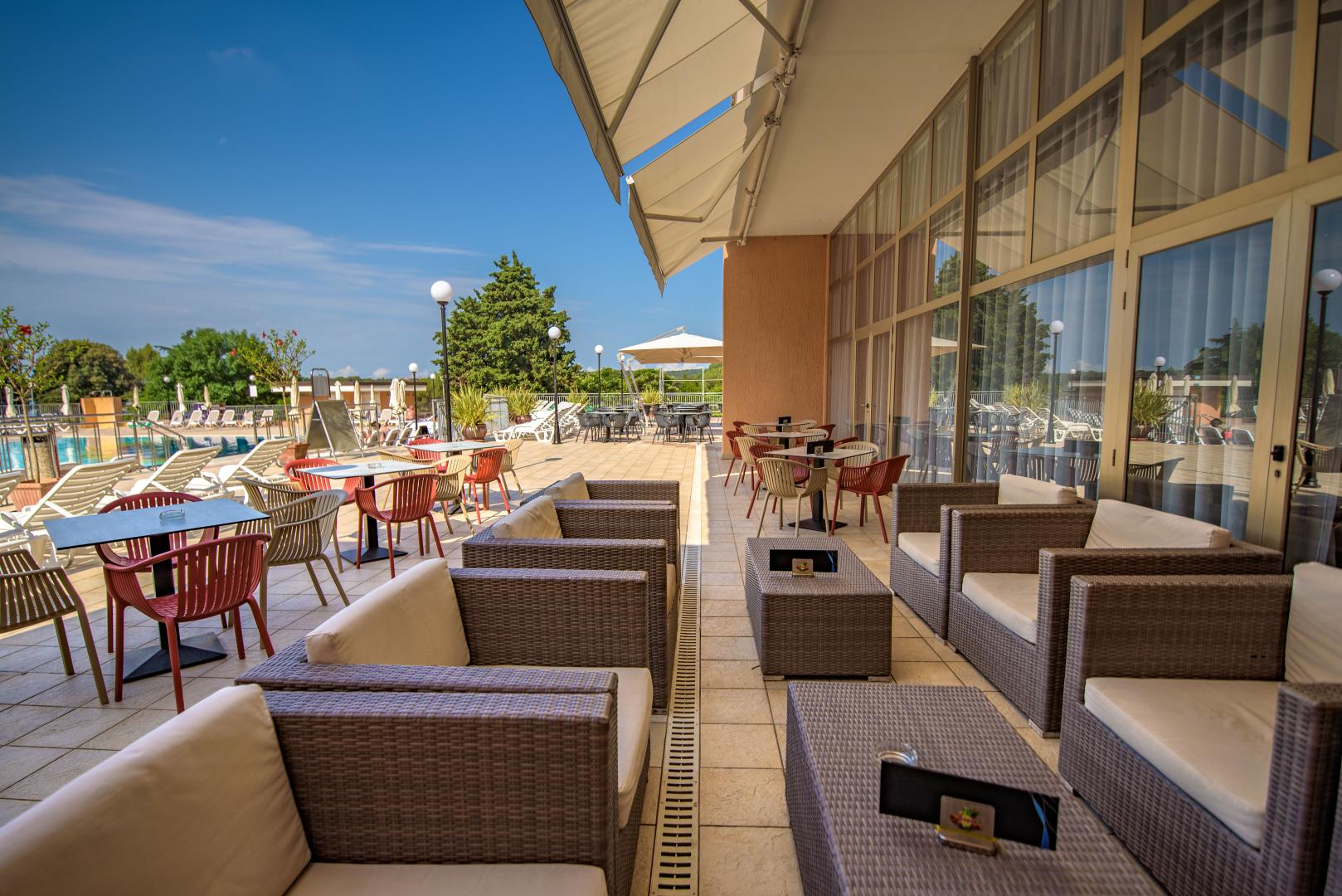 Arena Hotel Holiday foto 13