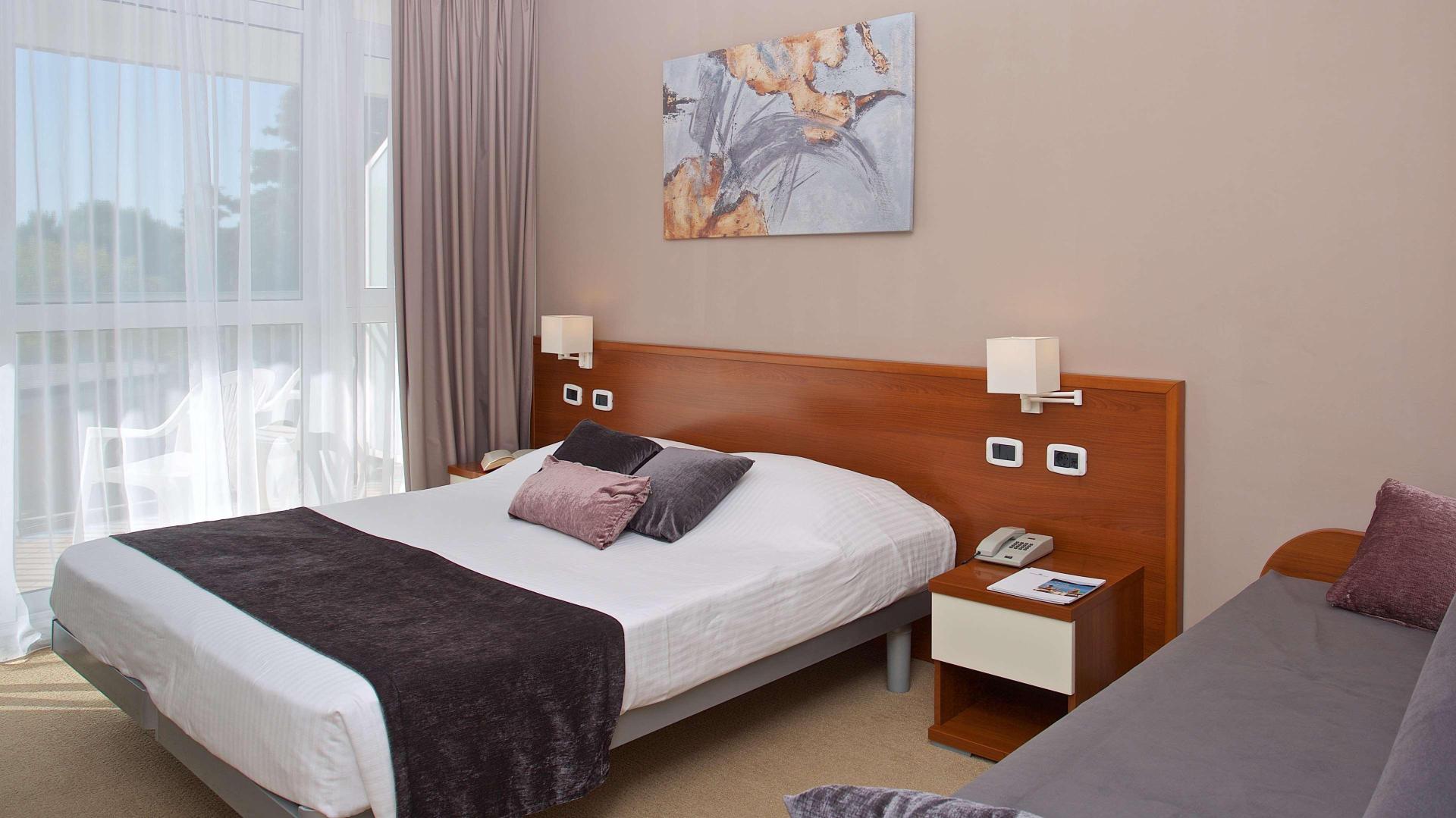 Arena Hotel Holiday foto 7