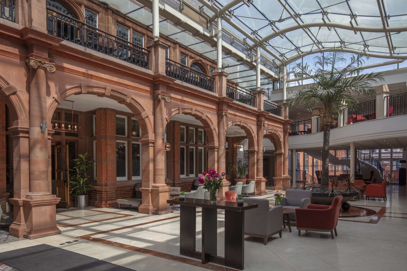 The Crown London Hotel