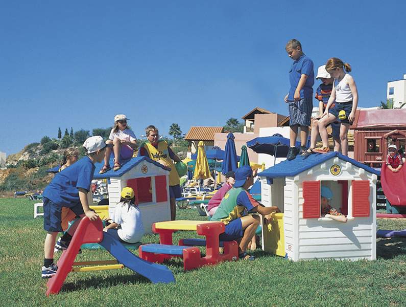 Kapetanios Aqua Resort image 1