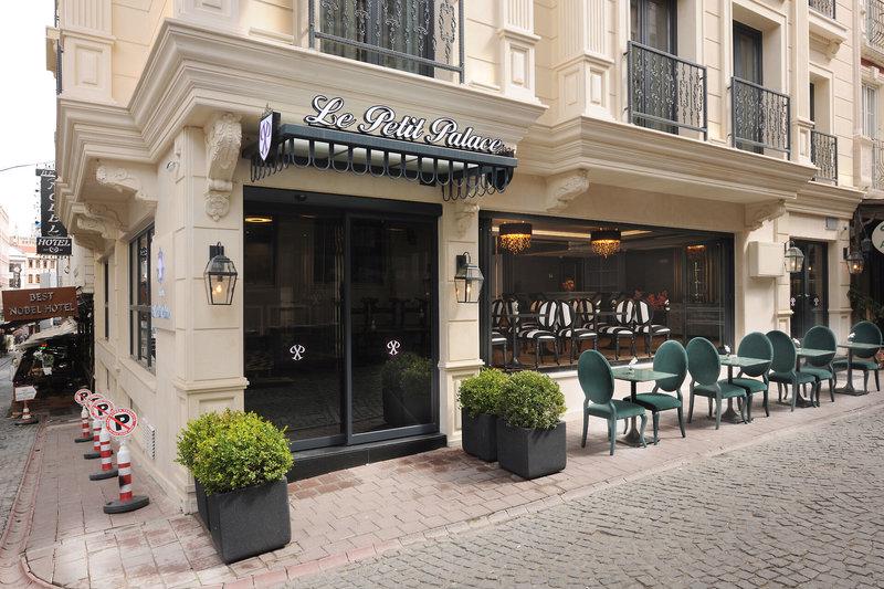 Le Petit Palace Hotel in Istanbul - foto 2
