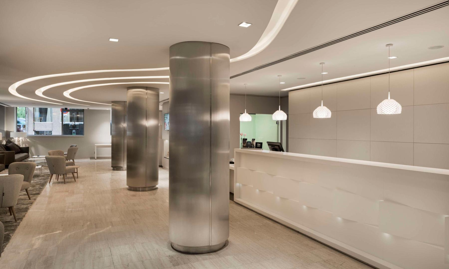 NH Madrid Zurbano image 3