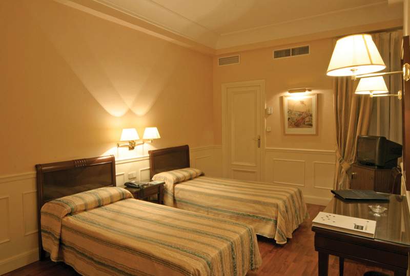 Hotel Cortezo image 2