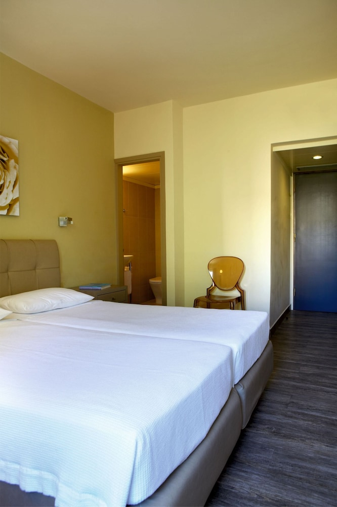 Mouikis Hotel foto 11