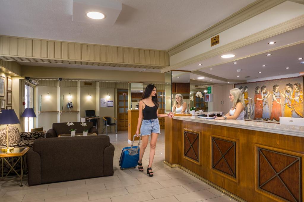 Christabelle Hotel Apartments image 3