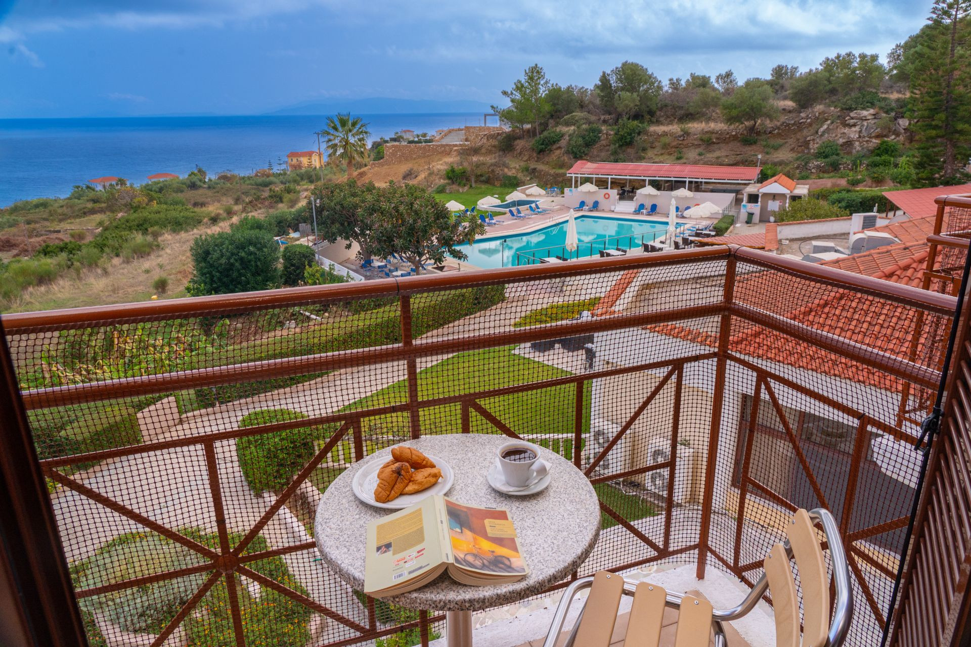 Karavados Beach Hotel foto 17