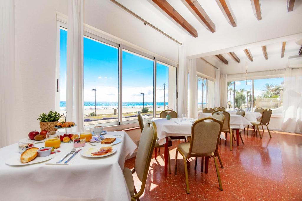 Hostal San Juan image 2