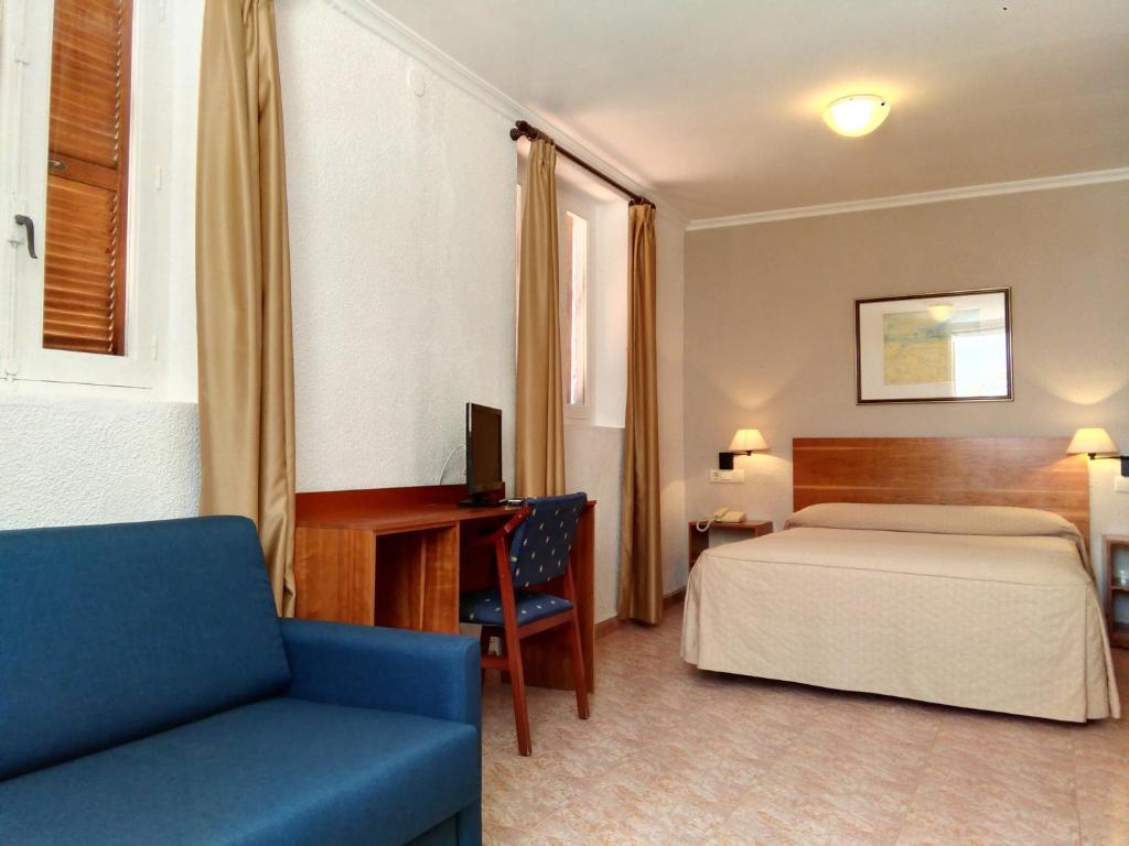 Hostal San Juan image 1