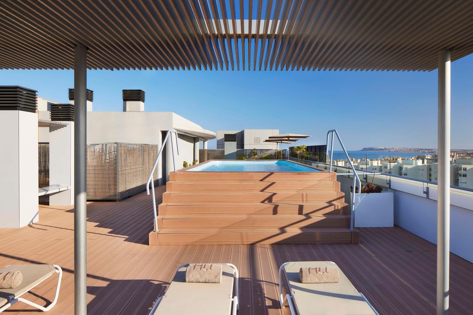 Zeezicht vanaf het balkon — NH Alicante
