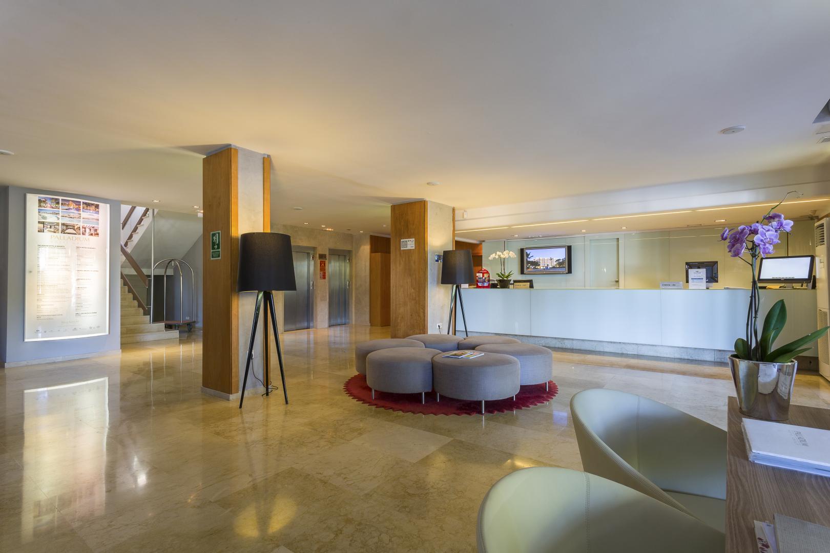 Palladium Hotel Cala Llonga foto 15