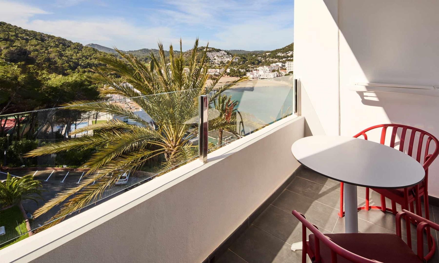 Palladium Hotel Cala Llonga foto 30