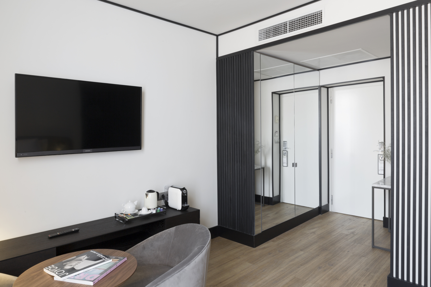 ICON Embassy foto 3