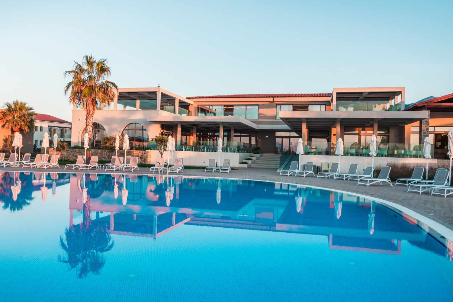 Almyros Beach Resort & Spa image 1