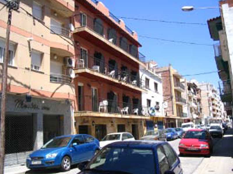 Hostal Isabel image 0