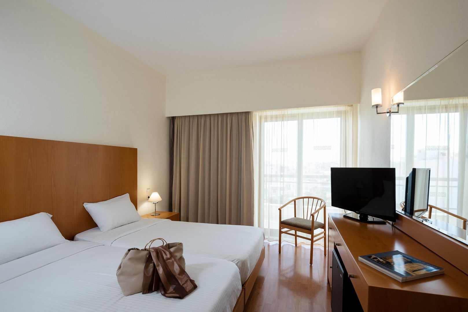 Angela Downtown Hotel image 3