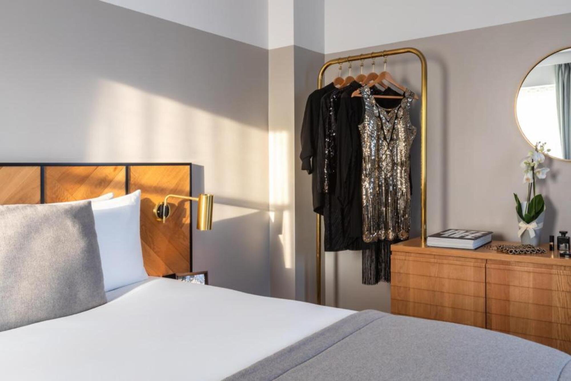 Victory House image 2