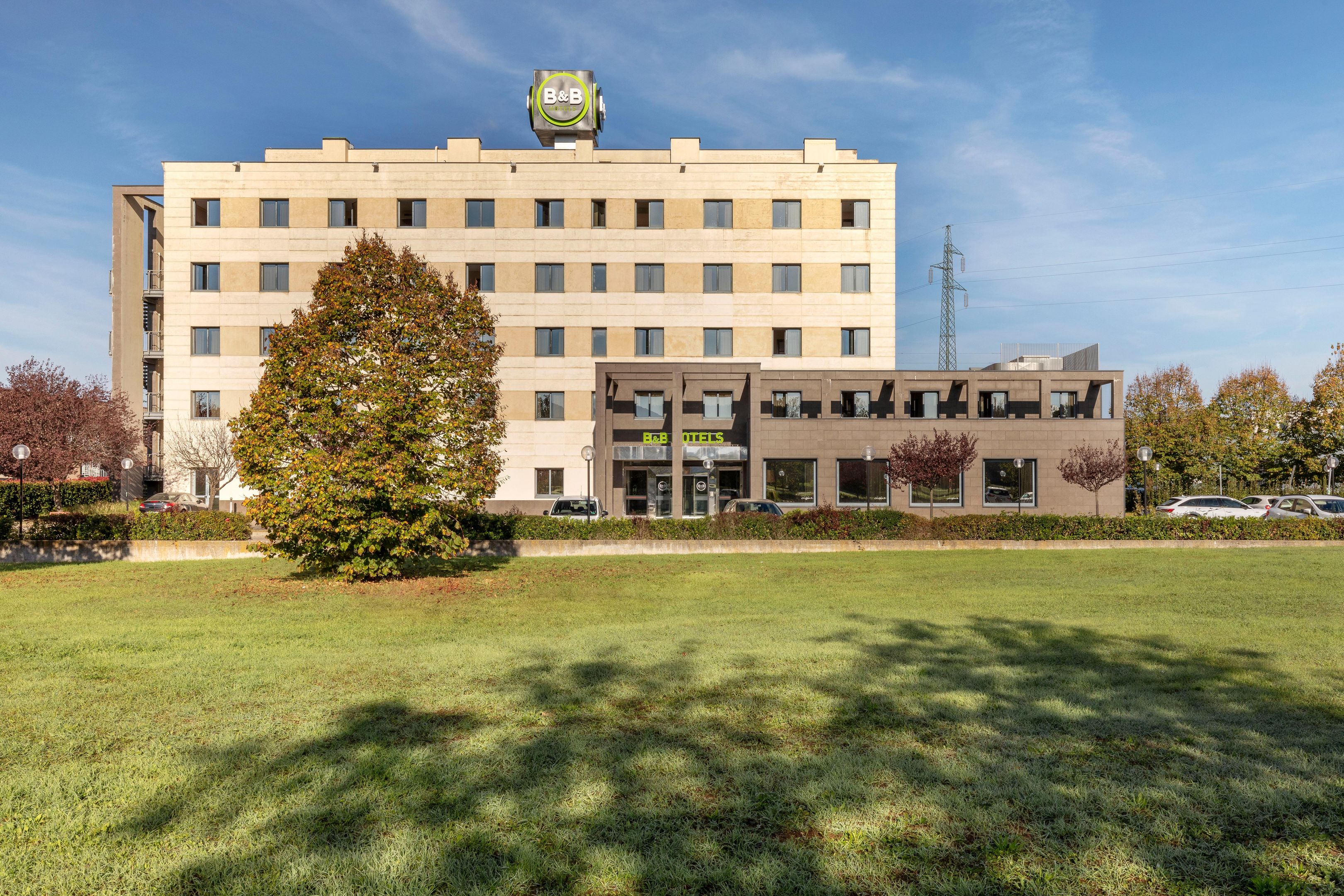 B&B HOTEL Arezzo image 2