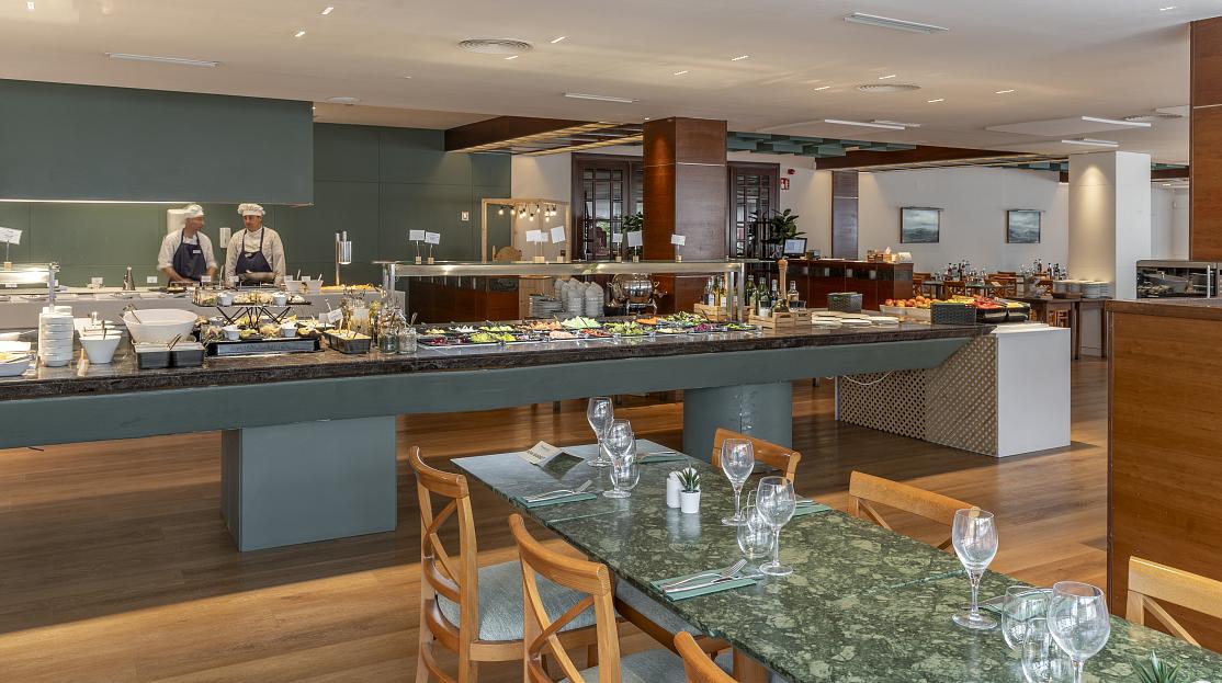 Prestige Hotel Victoria image 3