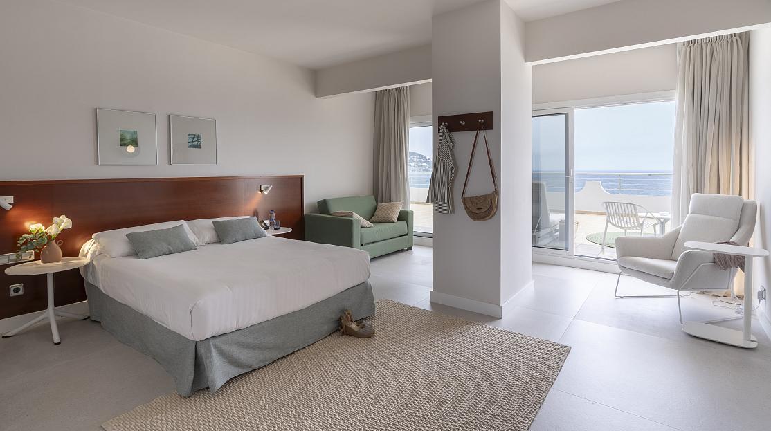 Prestige Hotel Victoria image 1