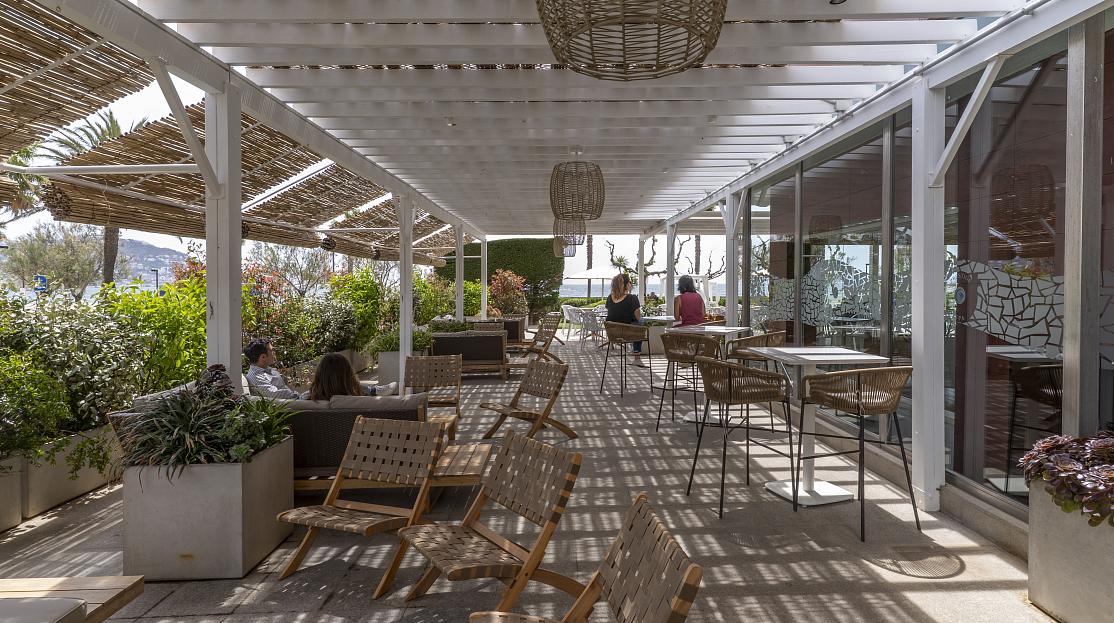 Prestige Hotel Victoria image 2