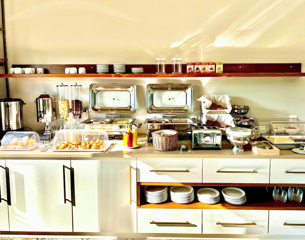 Bruskos Hotel & Suites foto 25