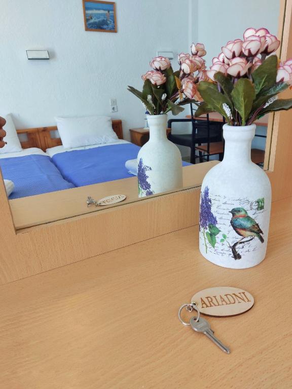 Ariadne Apartments & Studios foto 11