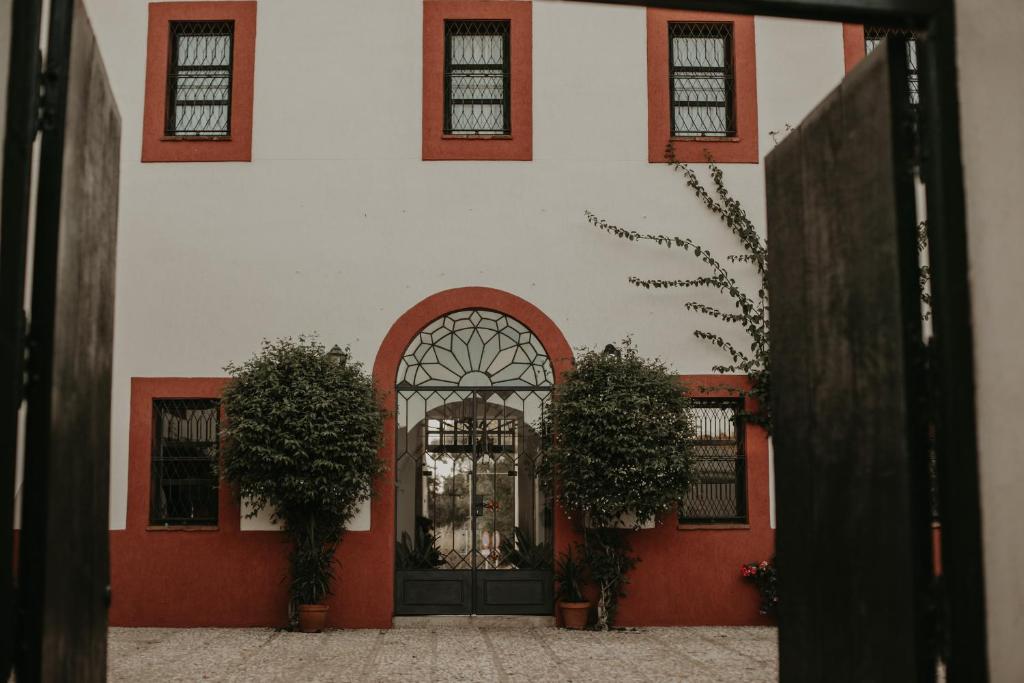 Posada de Valdezufre image 3