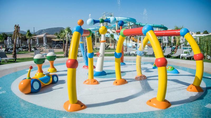 SENSEANA Seaside Resort & Aquadventure in Analipsis - foto 4