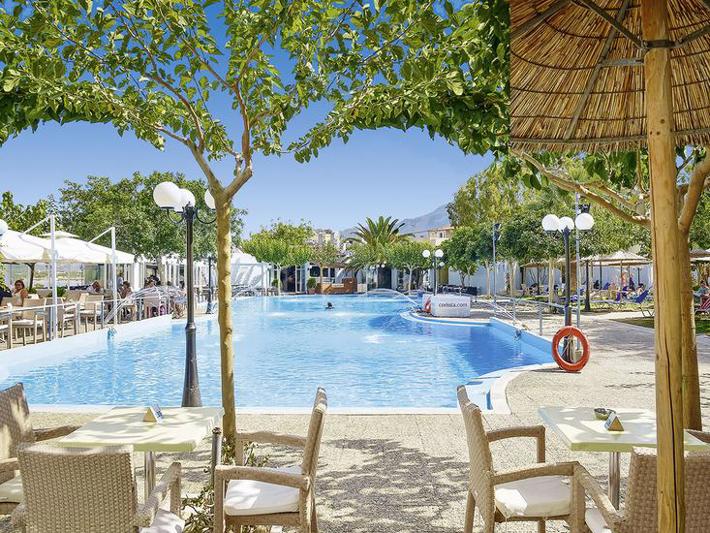 Corissia Beach Hotel foto 2