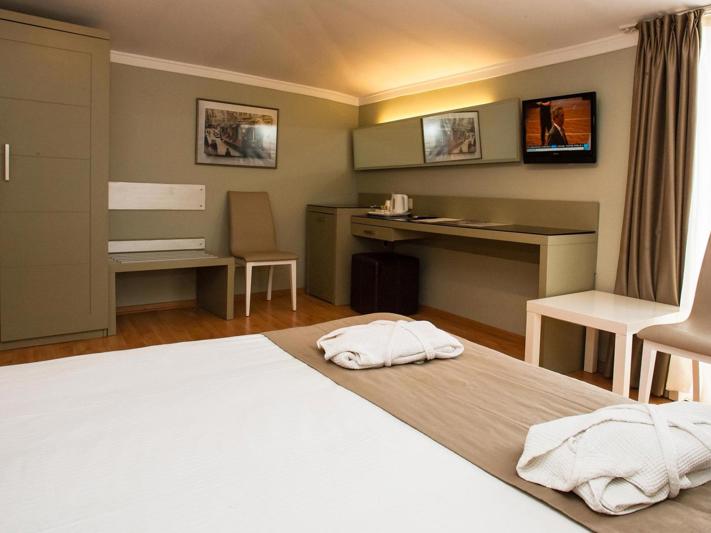 Hotel Genova Istanbul in Istanbul - foto 5