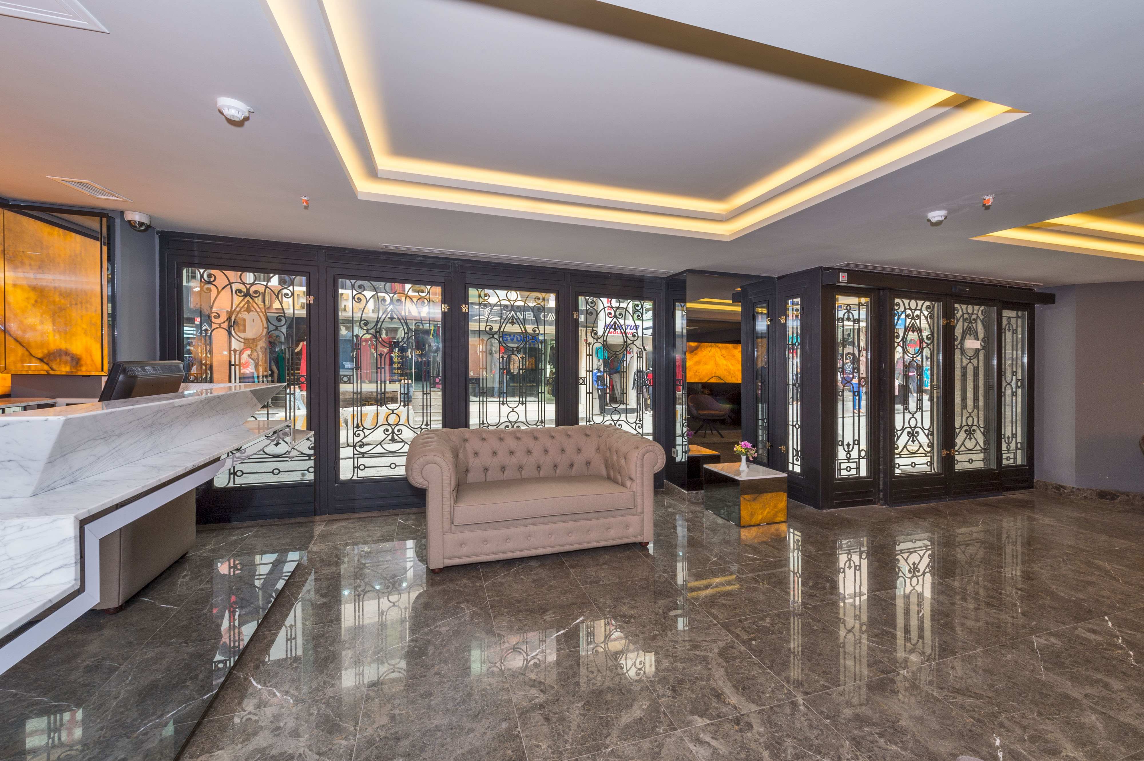 Hotel Genova Istanbul image 2