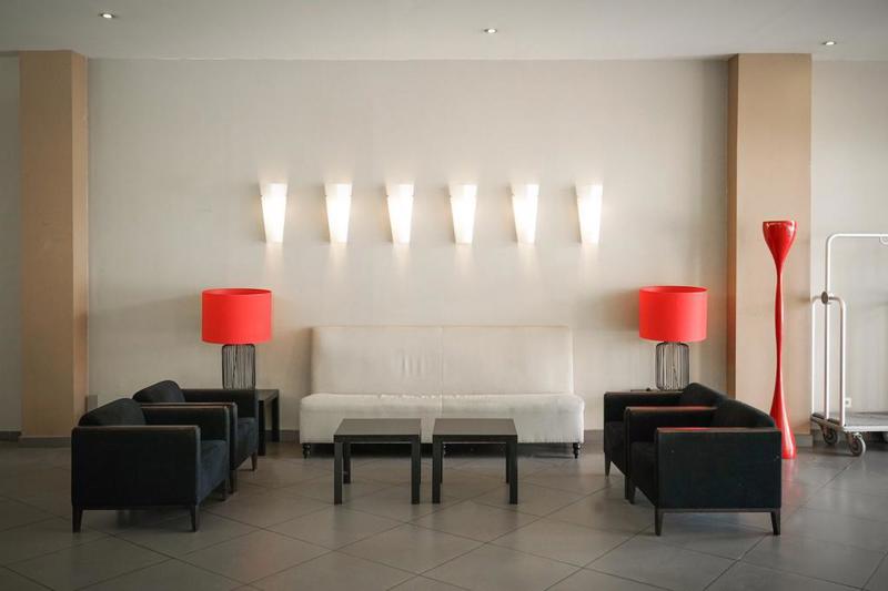 Ohtels Campo De Gibraltar in La Linea de la Conception - foto 5