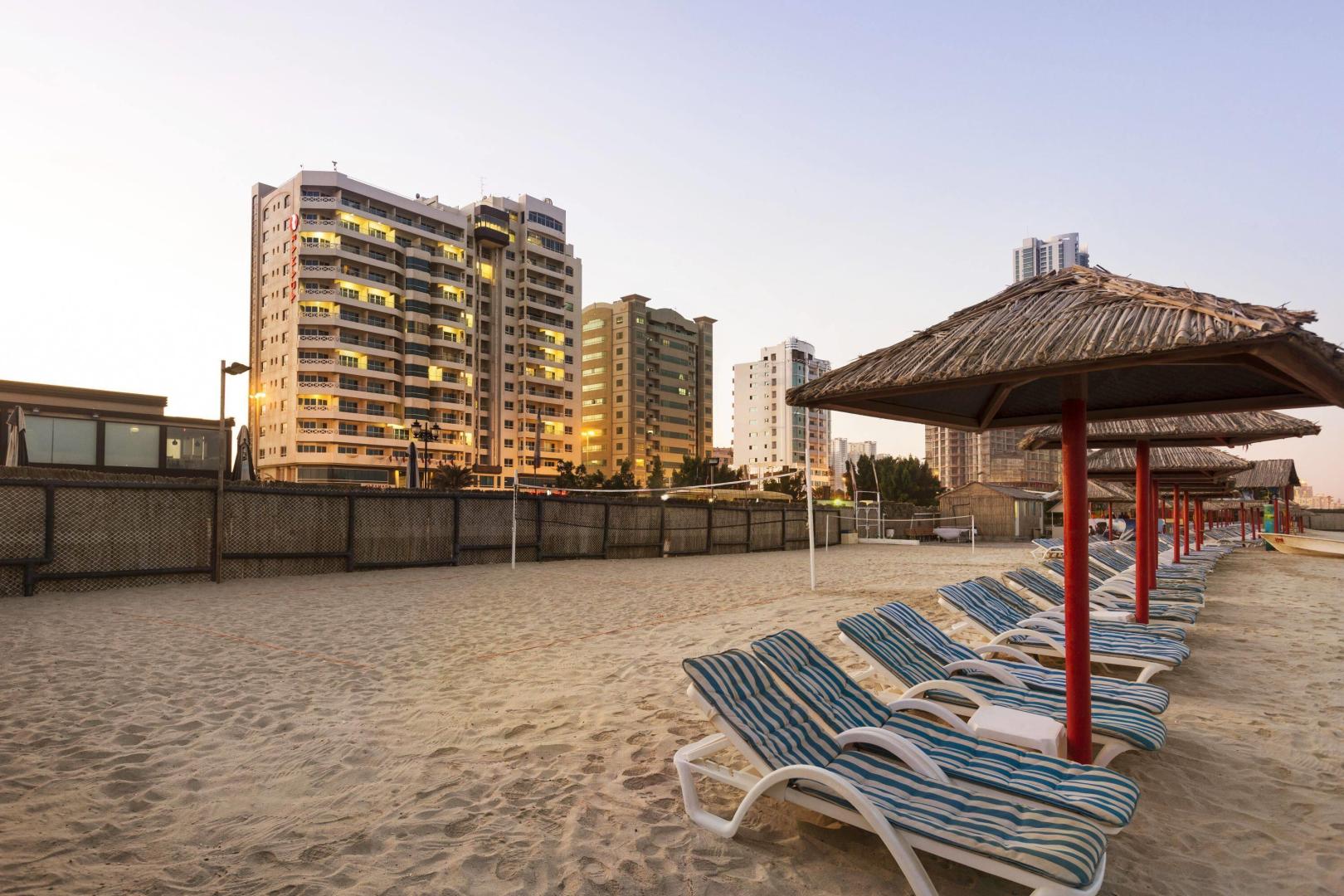 Ramada by Wyndham Beach Hotel Ajman foto 4