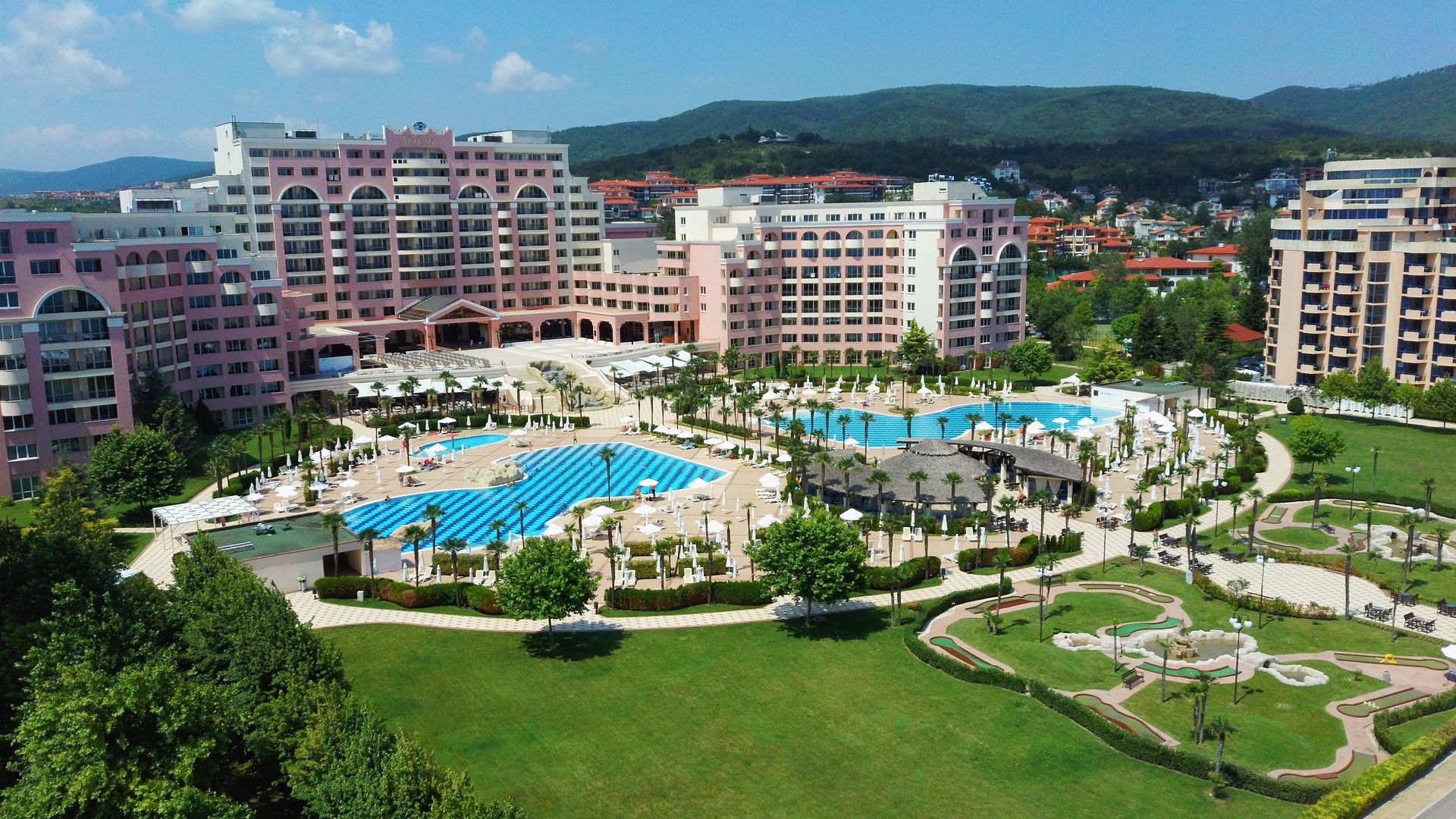 DIT Majestic Beach Resort foto 14