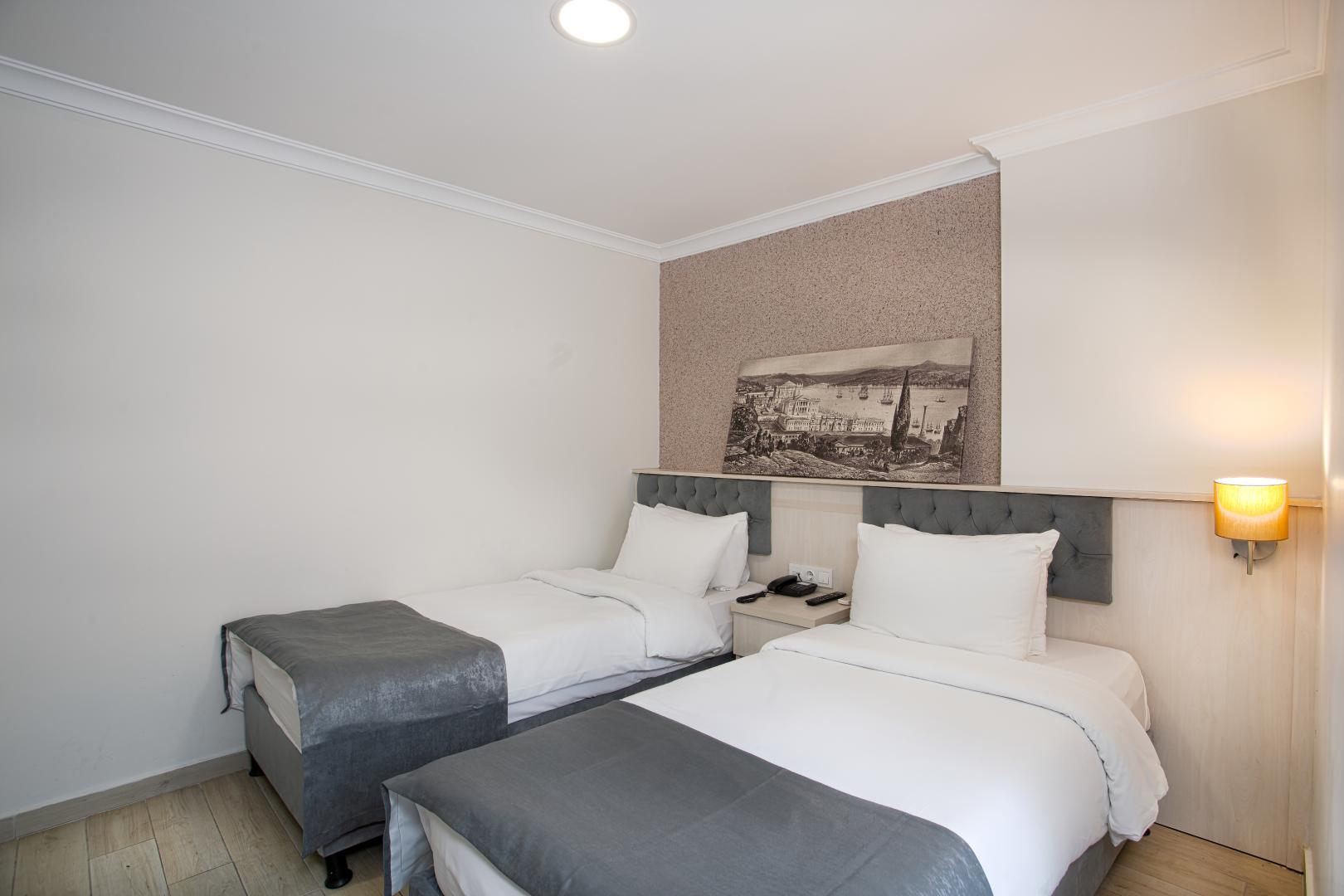 Sim Hotel image 1