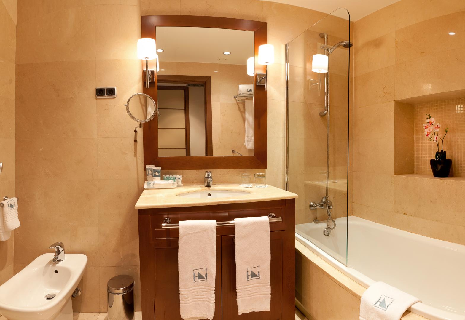 Hotel Eurostars Diana Palace image 1