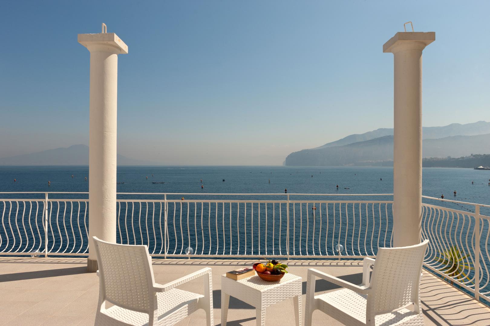 Hotel Admiral image 1