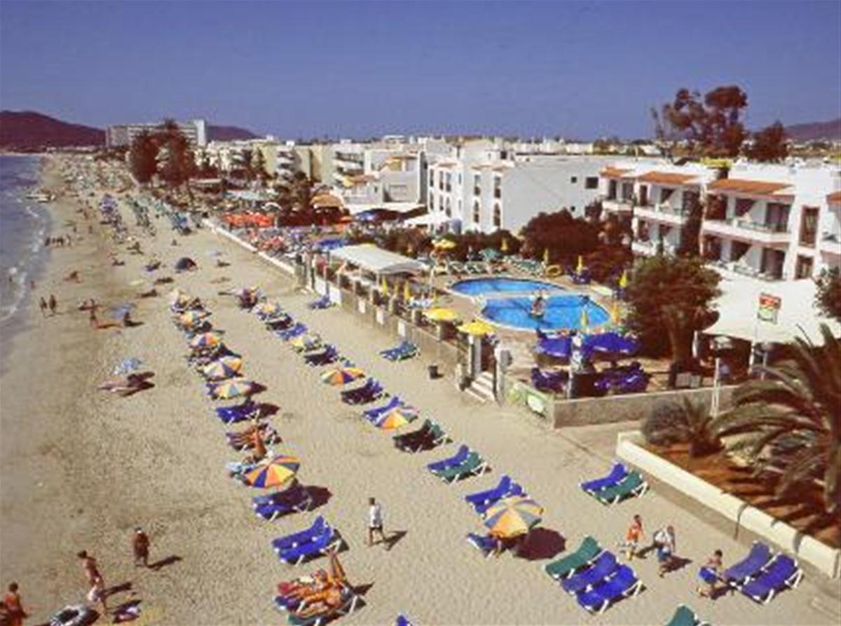 Ama Ibiza Beachfront Suites foto 10
