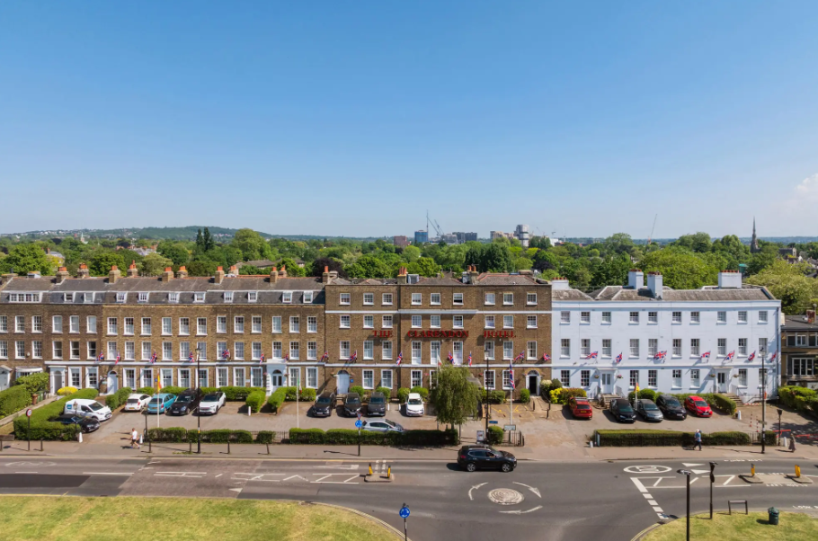 The Clarendon Hotel image 0